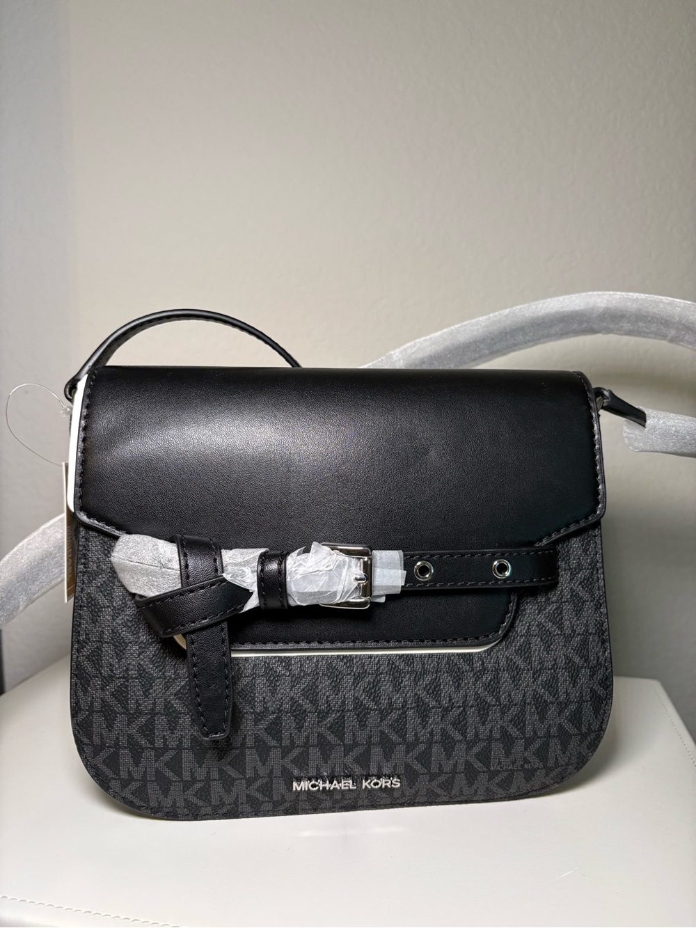 Michael Kors Emilia Crossbody Bag
